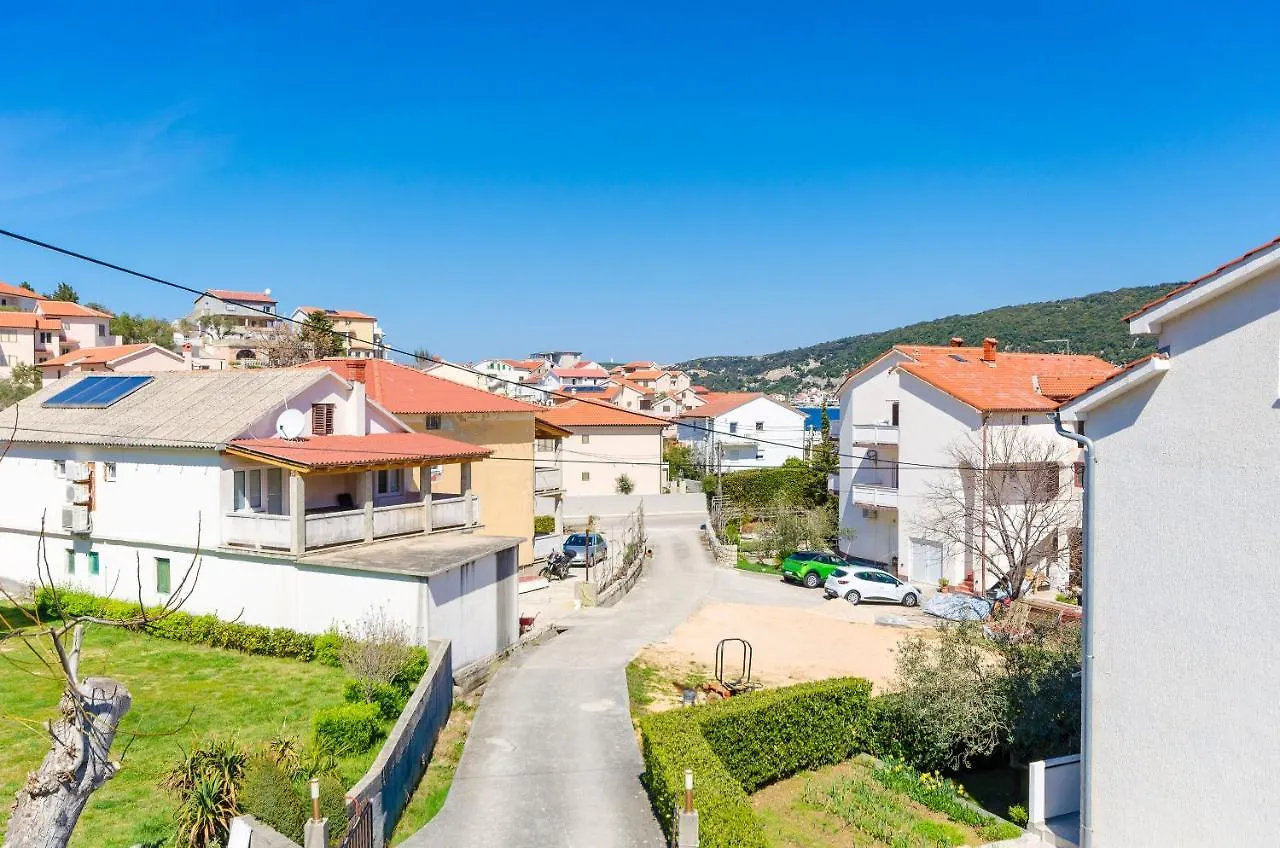 Apartments Luka Supetarska Draga